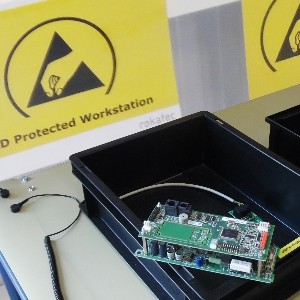 ESD veilige assemblage voor ektronica